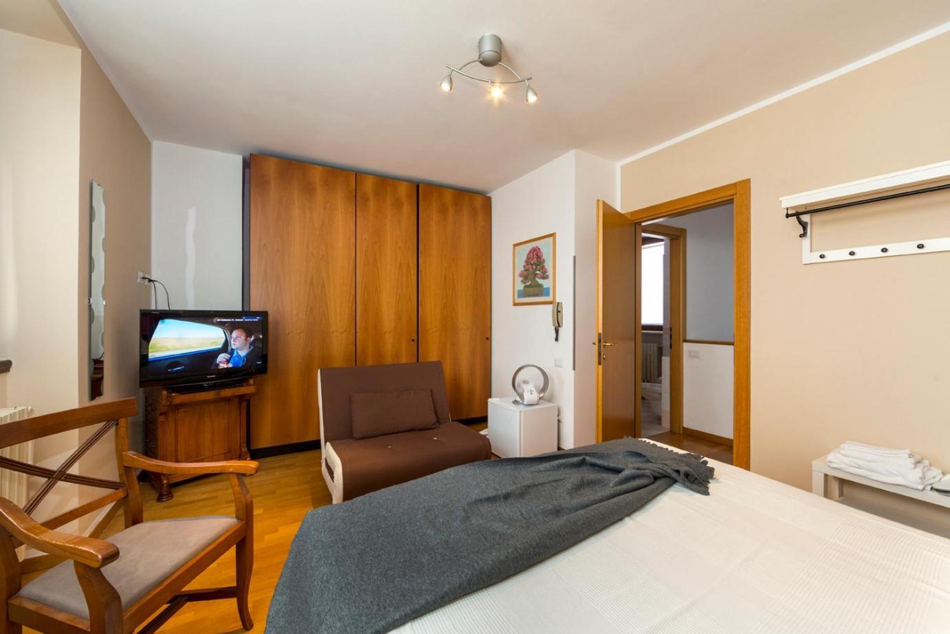 ホテル Casa Nel Rustico Foresteria Lombarda Misinto エクステリア 写真