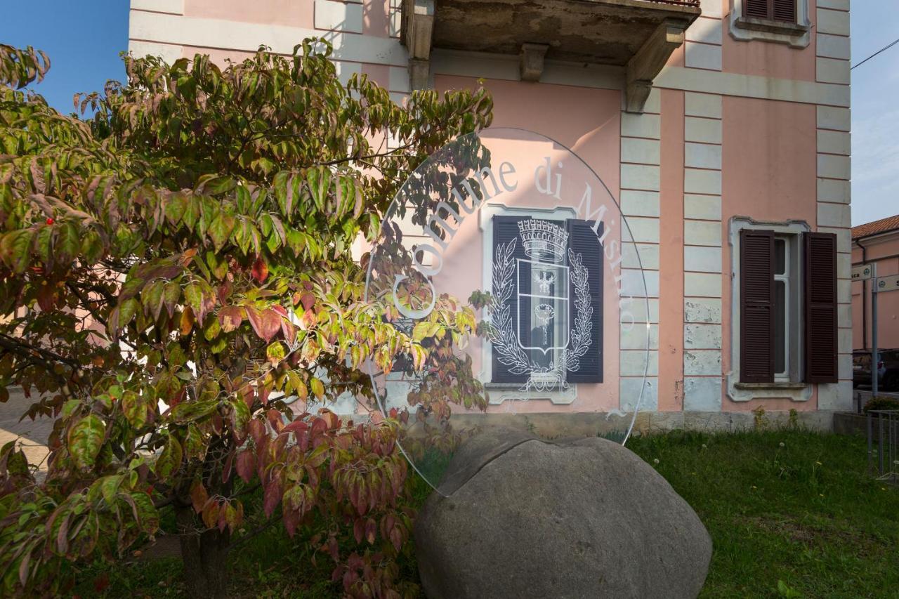 ホテル Casa Nel Rustico Foresteria Lombarda Misinto エクステリア 写真